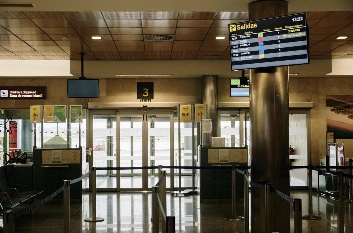 Denegación de entrada en aeropuerto — Globalium Extranjería
