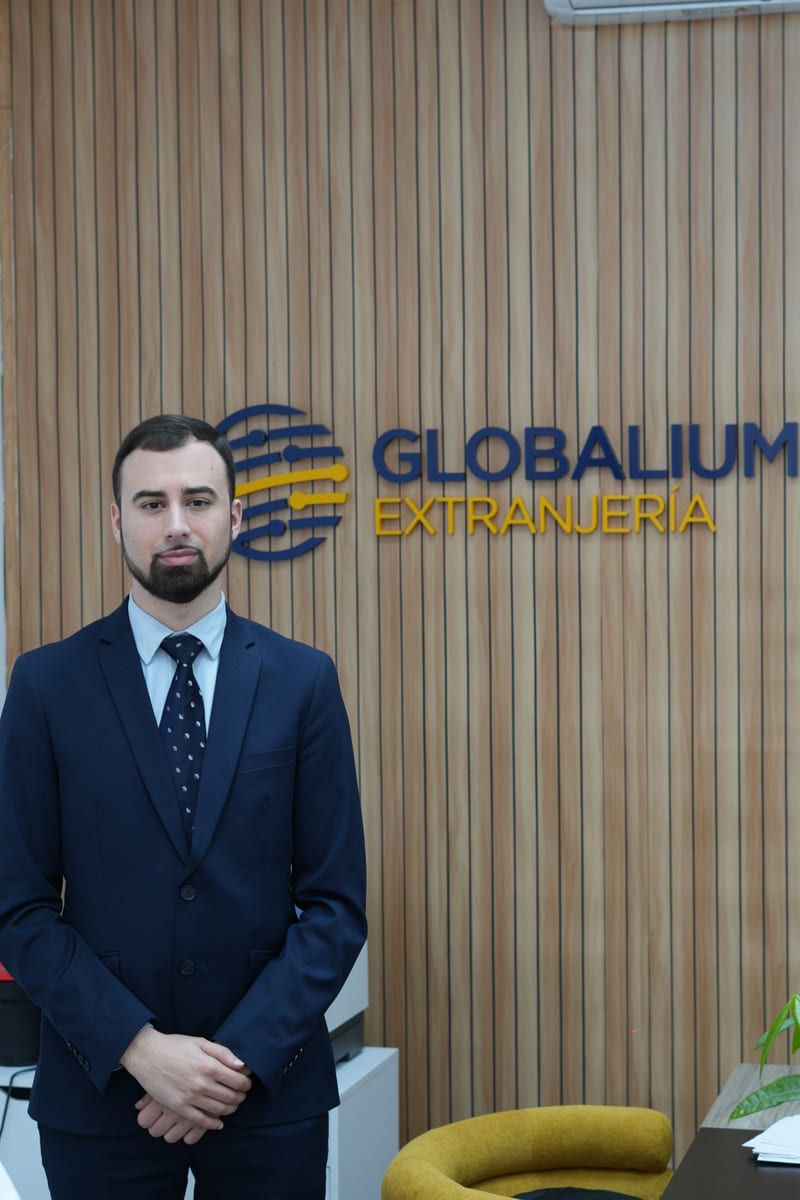 Adrián Merchán Oterino, abogado de extranjería en Globalium